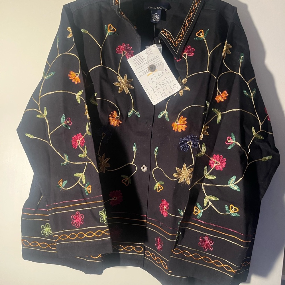 Women's Denim and Co Full Button Top Blouse NWT Size 2X